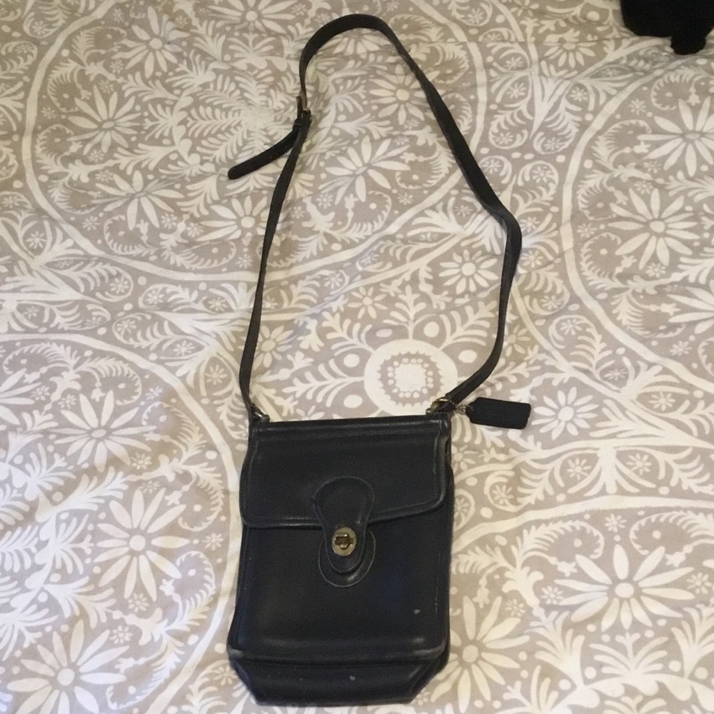 Vintage Coach Black Leather Crossbody Bag